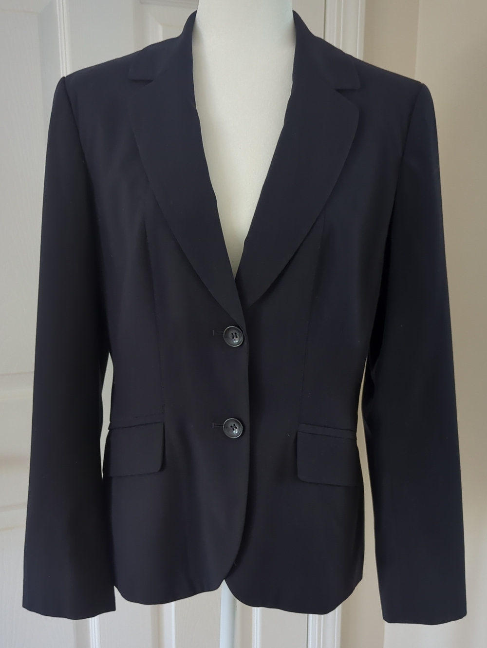 Ann Taylor Dark Navy Classic Single-Breasted Blazer